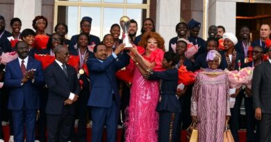 CAN FÉMININE 2026 : LES CHAMPIONNES DÉCORÉES PAR PAUL BIYA